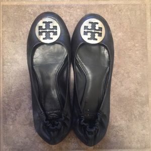 Gentle worn Tory Burch black shoes